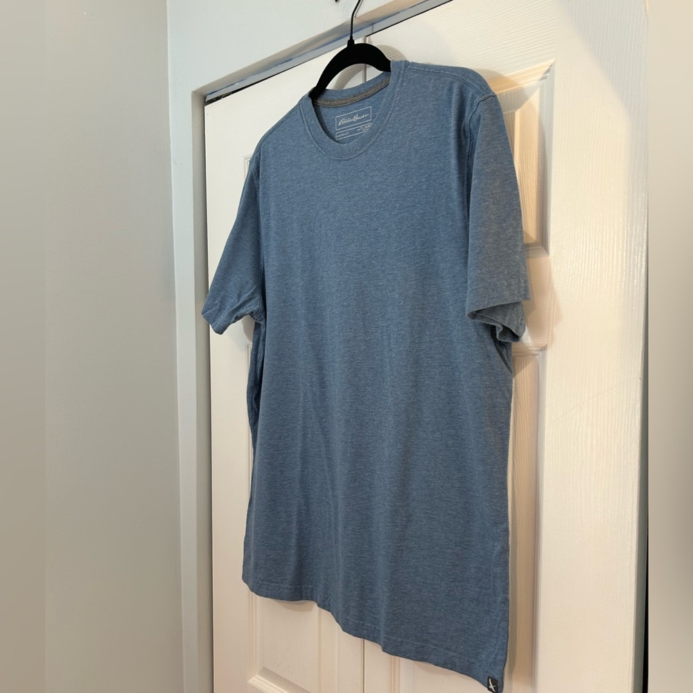 Eddie Bauer Legend Wash T Shirt Men’s Tall Large Slim Fit Blue Short Sleeve Tee